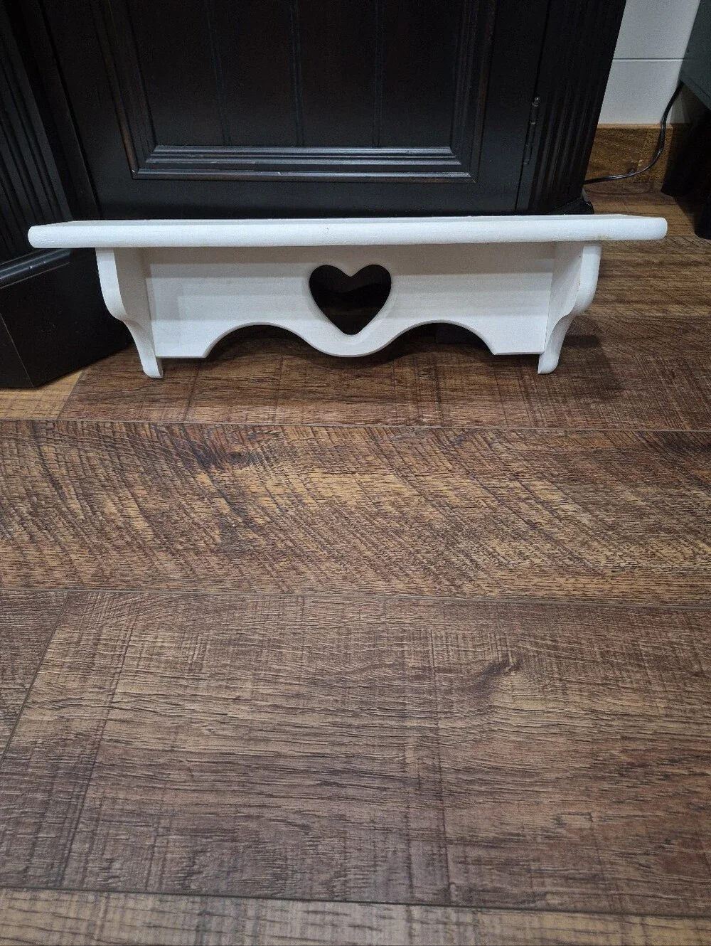 Vintage White Wood Wall Shelf with Heart Cutout Cottagecore Farmhouse Decor